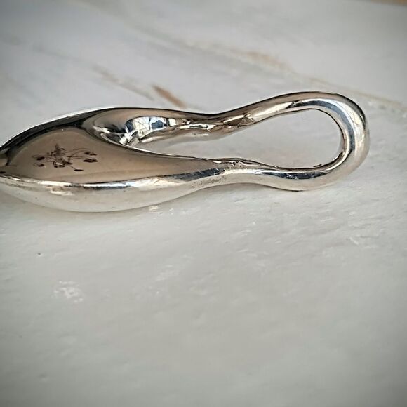 Vintage Zina Sterling Silver Twist Pendant Stylized Slide Infinity Pendant - Picture 8 of 9